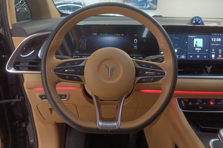 Used VOYAH Dream 2024 PHEV Ultra-Long Range Flagship Edition Steering Wheel
