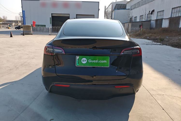 Used Tesla Model Y 2023 Rear-Wheel-Drive Version