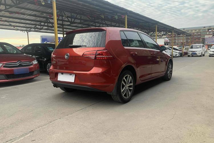 Used Volkswagen Golf 2016 230TSI Automatic Luxury Version