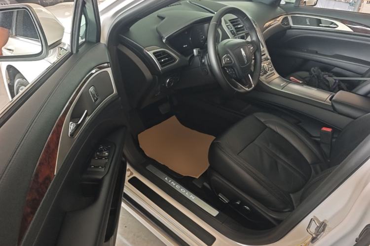 Used Lincoln MKZ 2017 2.0T Luxury Edition