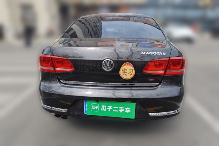 Used Volkswagen Magotan 2012 Revised 1.8TSI Luxury Version Rear