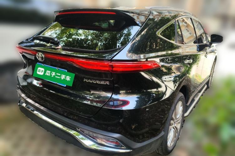 Used Toyota Harrier 2023 2.0L CVT Two-Wheel Drive Deluxe Edition Rear Right 45 Deg