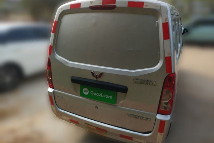 Used Wuling Rongguang 2019 1.5L Extended-Body Van Base Model with 2 Seats Rear