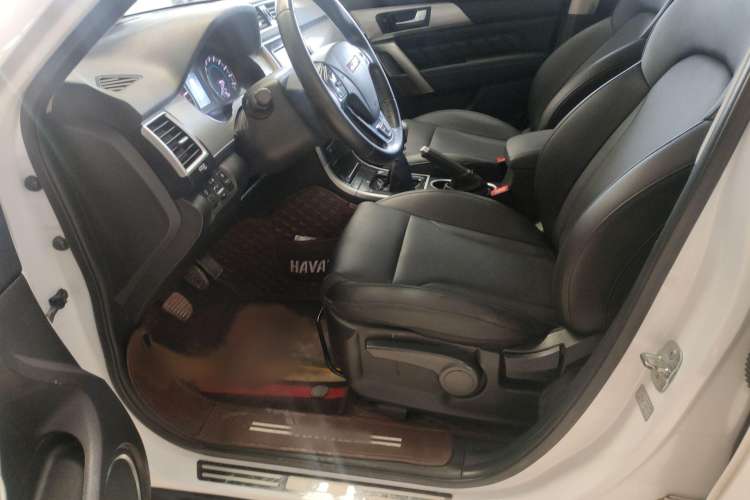 Used Haval H2 2014 1.5T Manual Two-Wheel Drive Urban Edition