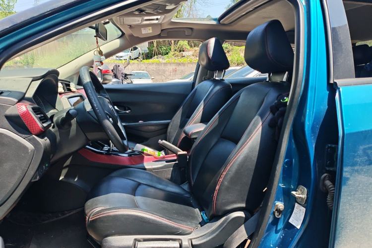 Used Nissan Lannia 2019 1.6L CVT Smart Connect Smart Cool Version China V Standard Left Front Seat