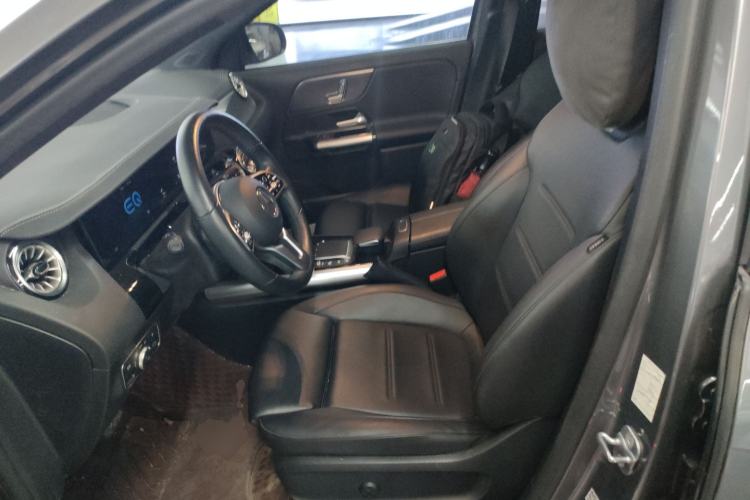 Used Mercedes-Benz EQA 2023-Year Restyled EQA 260