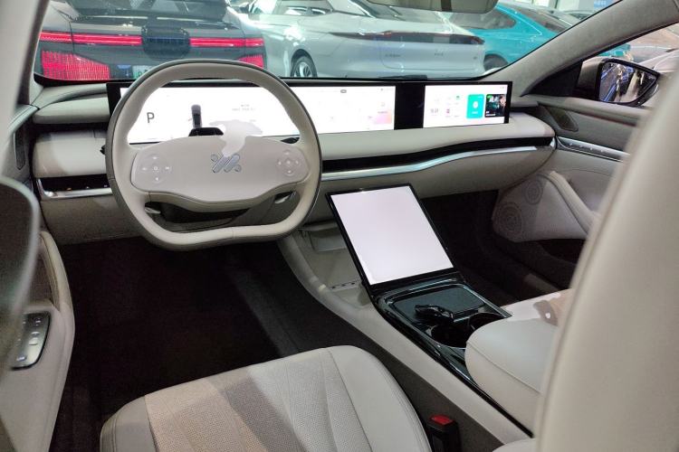 Used IM L7 2022 Pro Model
