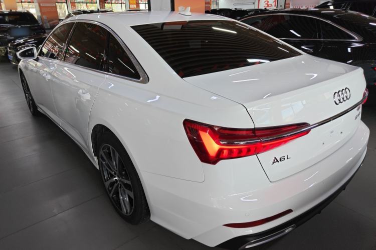 Used Audi A6L 2020 40 TFSI Luxury Dynamic Edition Rear Left 45 Deg