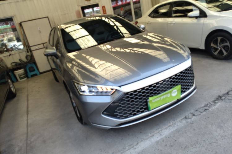 Used BYD Qin PLUS 2024 HONOR Edition DM-i 55KM Leading Model Front Right 45 Deg