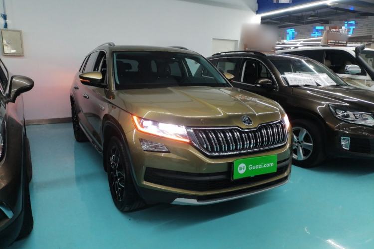 Used Skoda Kodiaq 2017 TSI330 7-Seater Two-Wheel-Drive Luxury Edition
