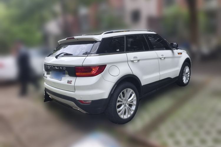 Used Land X7 2016 2.0T Panoramic Prestige Edition Rear Right 45 Deg