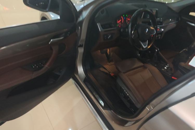 Used BMW X1 2018 xDrive20Li Luxury Edition
