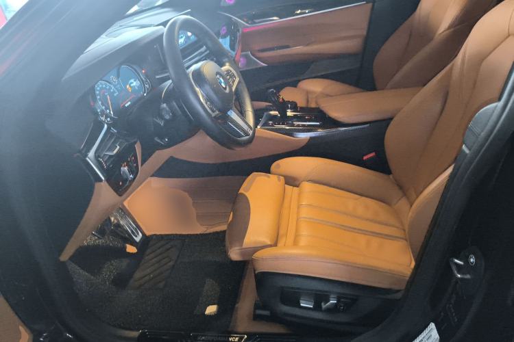Used BMW 6 Series GT 2018 630i M Sport Package Left Front Seat