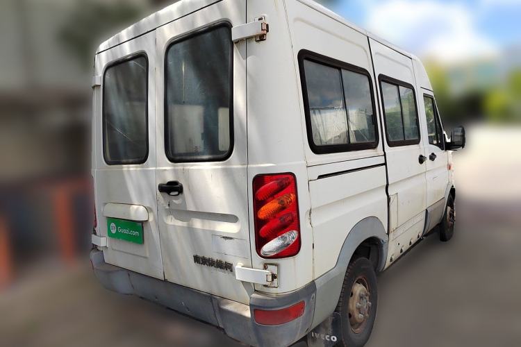 Used Iveco Turin 2009 2.8T-V42 Base Version