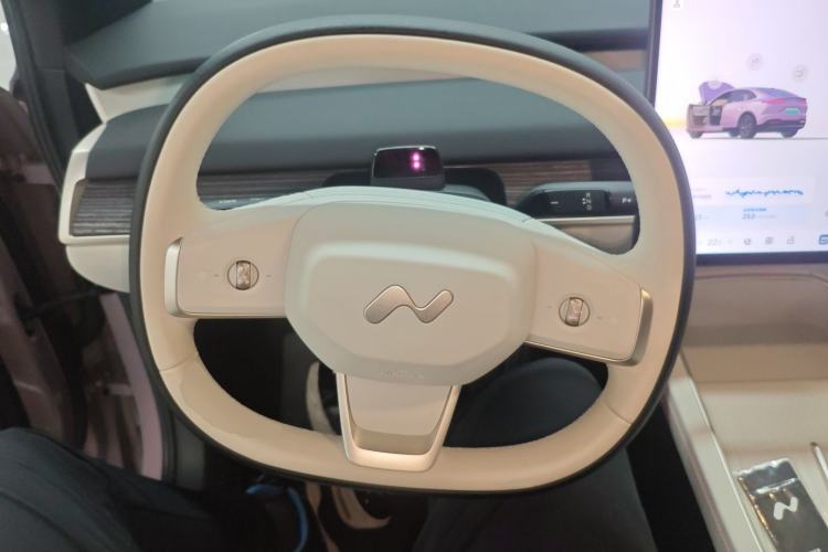 Used ONVO L60 2024 60 kWh Rear-Drive Version Steering Wheel