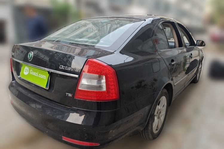 Used Skoda Octavia 2012 1.4TSI DSG Elegance Edition Rear Right 45 Deg