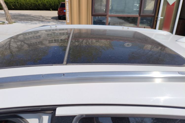 Used Honda Vezel 2015 1.8L CVT 2WD Luxury Model