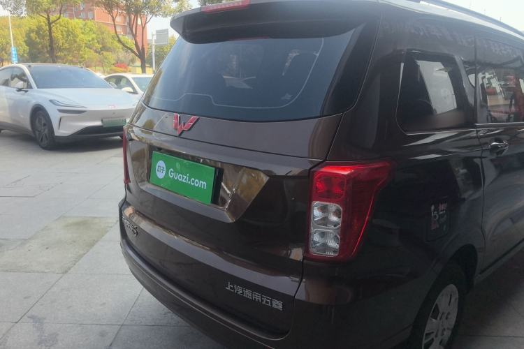 Used Wuling Hongguang 2021 1.5L Revised S Standard Version Hydraulic-Power-Assisted LAR