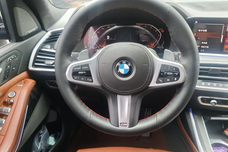 Used BMW X7 2020 xDrive40i Luxury M Sport Package
