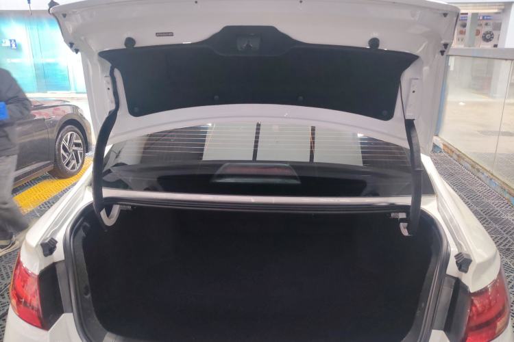 Used Geely Auto Emgrand GL 2021 UP 1.4T CVT Leading Edition
