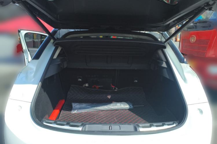 Used DS 6 2014 1.6T Luxury Edition THP200