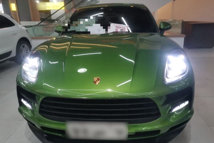 Used Porsche Macan 2018 Macan 2.0T Front