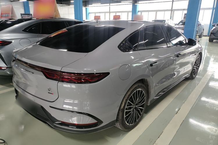 Used BYD Han 2025 DM-i Intelligent Driving Edition 125KM LiDAR Flagship Model
