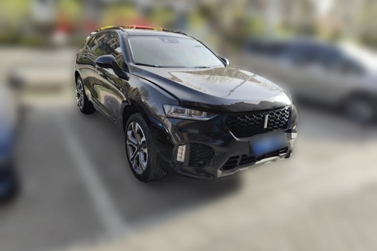 Used Wey VV7 2017 2.0T Flagship Model Front Right 45 Deg