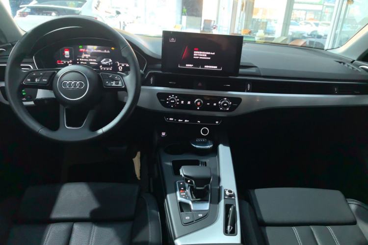 Used Audi A4L 2020 40 TFSI Fashion Dynamic Model Center Console