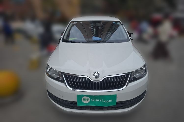 Used Skoda Rapid Spaceback 2014 1.6L Automatic Enjoyment Edition