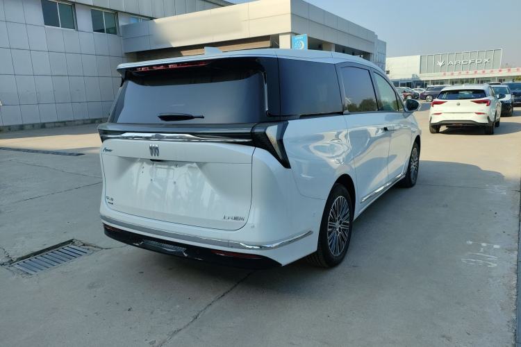 Used Buick GL8 New Energy 2024 Lu Zun Luxury Edition 7-Seater