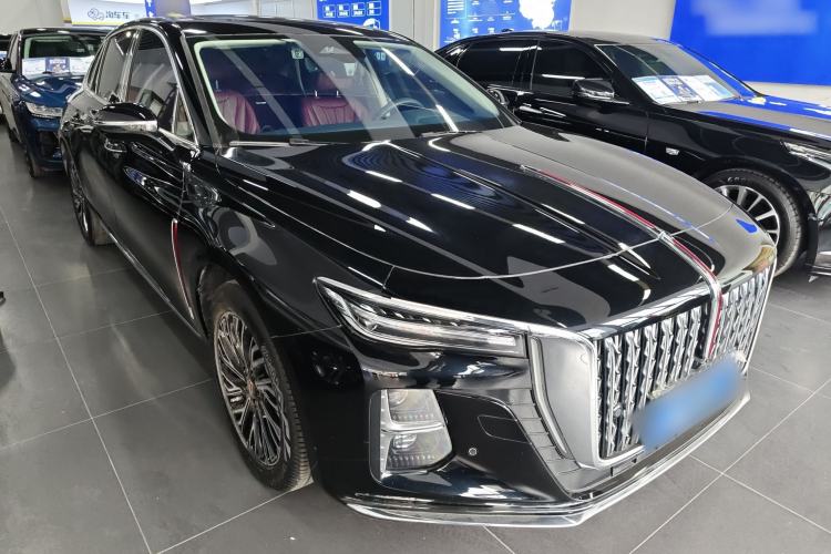 Used Hongqi H5 2024 2.0T Automatic Smart Connect Flagship Edition Front Right 45 Deg