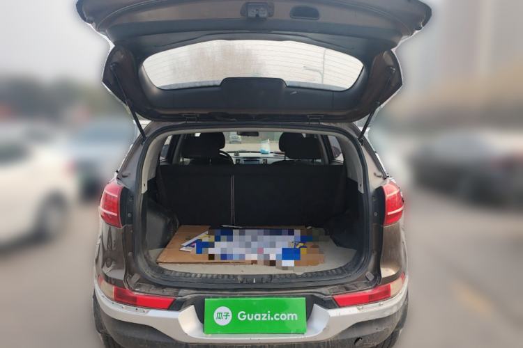 Used Kia Sportage R 2012 2.0L Manual Two-Wheel Drive GL Trim
