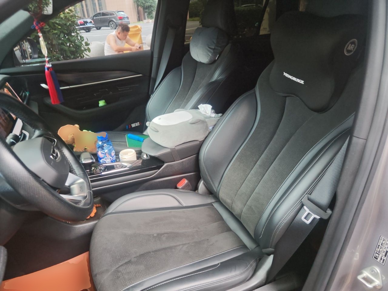 Geely Auto Monjaro L 2024 2.0TD High-Power Automatic Two-Wheel Drive Skyline Edition — снимка 15