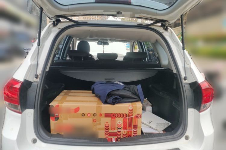 Used Haval H6 2013 Upgraded Model 1.5T Manual Two-Wheel Drive Elite Version