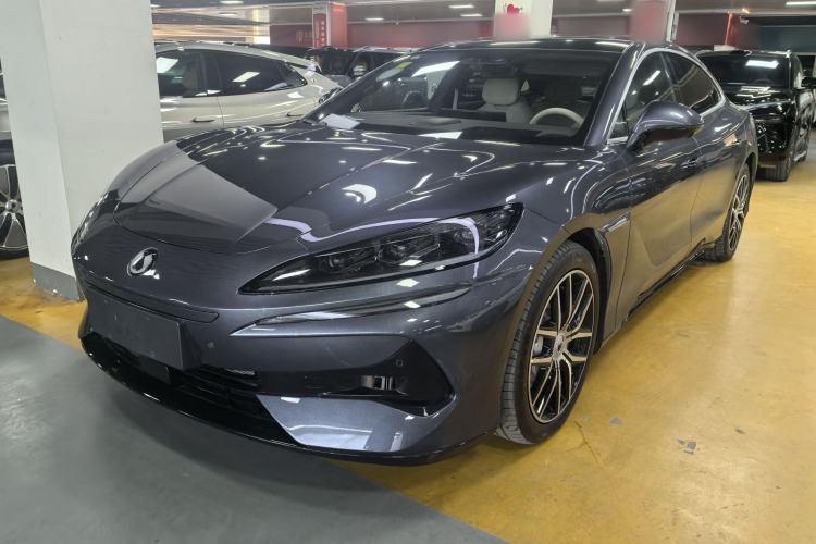 Used Denza Z9 2024 1100 km Four-Wheel Drive Max Version