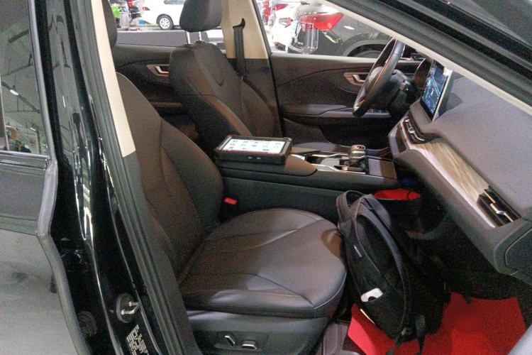 Used Hongqi E-QM5 2023 560km PLUS
