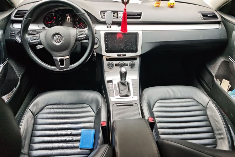 Used Volkswagen Magotan 2015 1.8TSI Advanced Model
