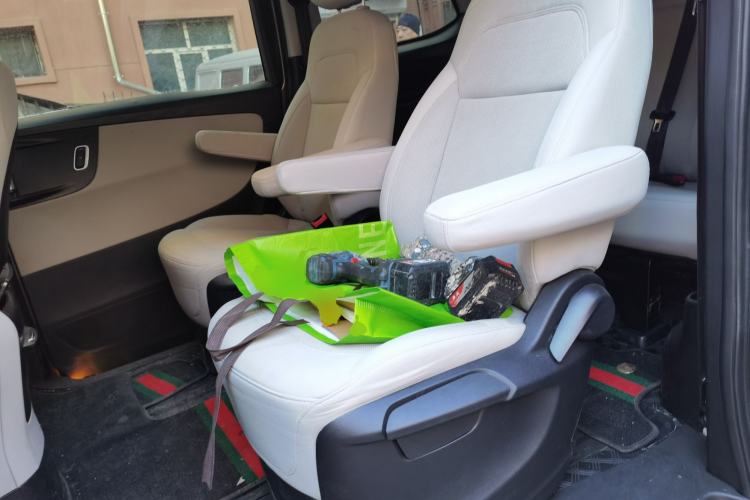 Used Huasong 7 2017 2.0T Automatic Standard Edition