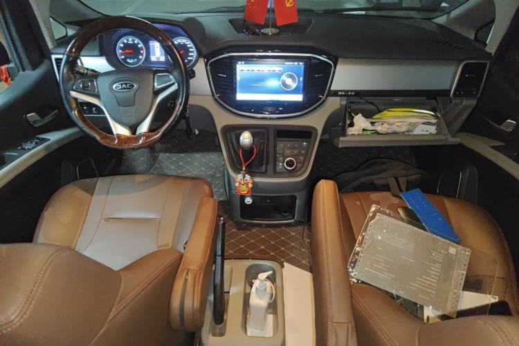 Used JAC Refine M4 2019 Business & Travel Series 2.0L Manual Comfort Model China VI