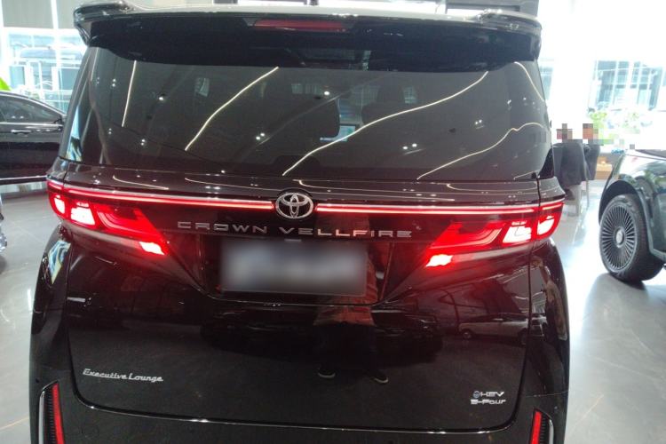 Used Toyota Vellfire 2024 Crown Dual-Engine 2.5L Ultimate Edition Rear