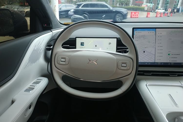 Used XPeng G6 2025 625 Long-Range Max Flagship Edition
