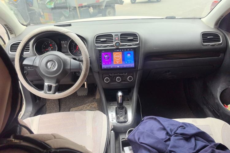 Used Volkswagen Golf 2012 1.6L Automatic Comfort Model
