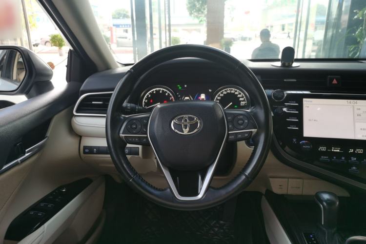 Used Toyota Camry 2019 2.5G Luxury Edition China VI Standard Steering Wheel