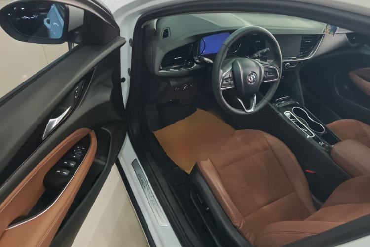 Used Buick Regal 2020 552T Luxury Version
