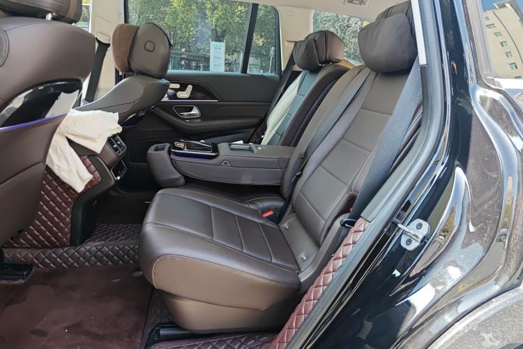 Used Mercedes-Benz GLS 2022 Second Facelift GLS 450 4MATIC Stylish Version Left Rear Seat