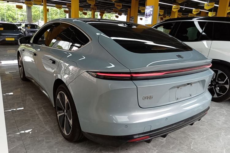 Used Nio ET5 2025 75 kWh
