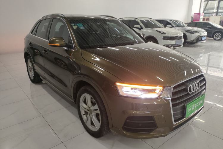 Used Audi Q3 2017 30 TFSI Fashion Model
