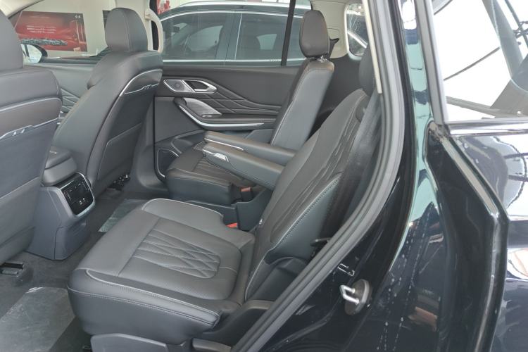 Used Hongqi HS7 PHEV 2024 2.0T PHEV Four-Wheel Drive Flagship Edition 6 Seats
