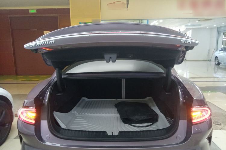 Used Xiaomi Auto SU7 2024 Rear-Drive Standard Founder Edition Trunk
